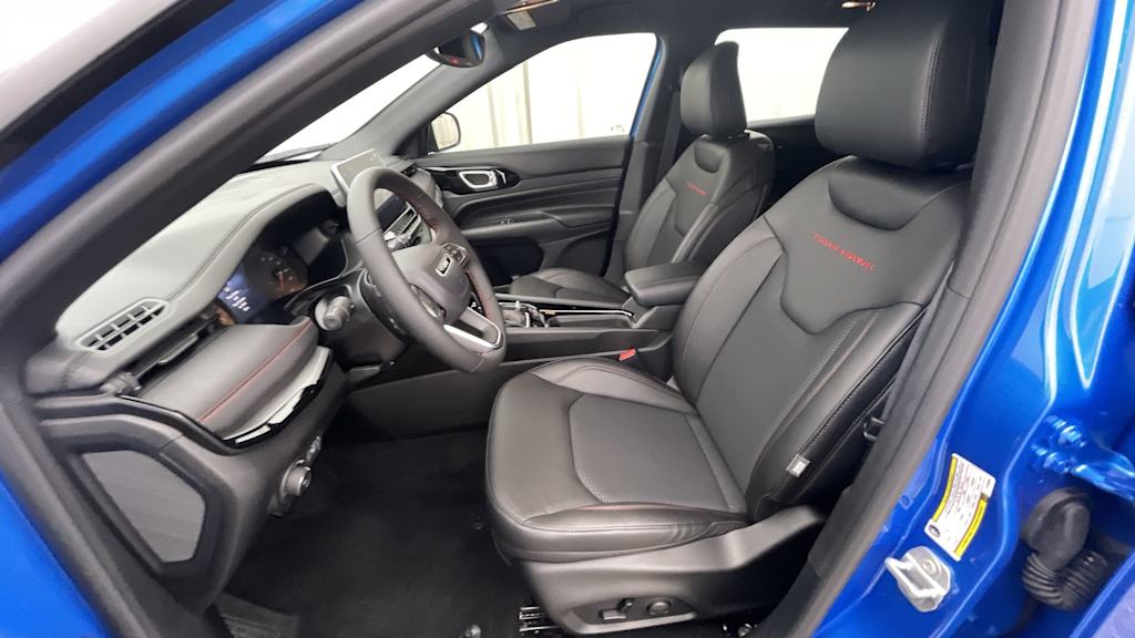 2026 Jeep Compass Trailhawk - Photo 11