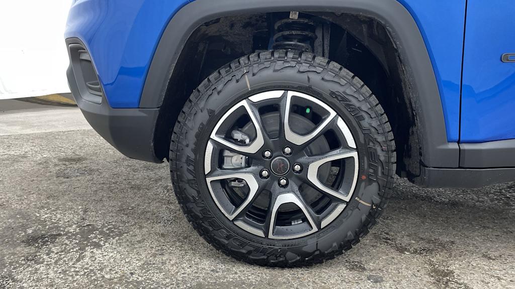 2026 Jeep Compass Trailhawk - Photo 7