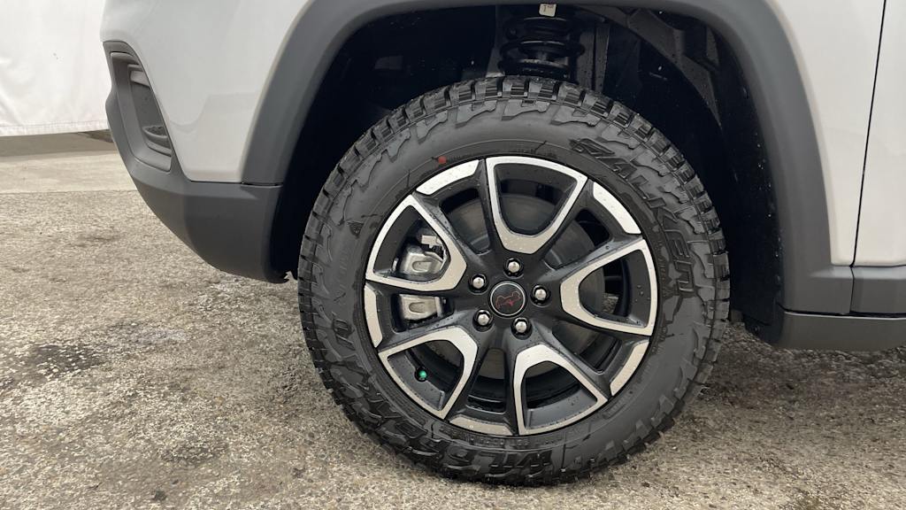 Thumbnail: 2026 Jeep Compass - 7