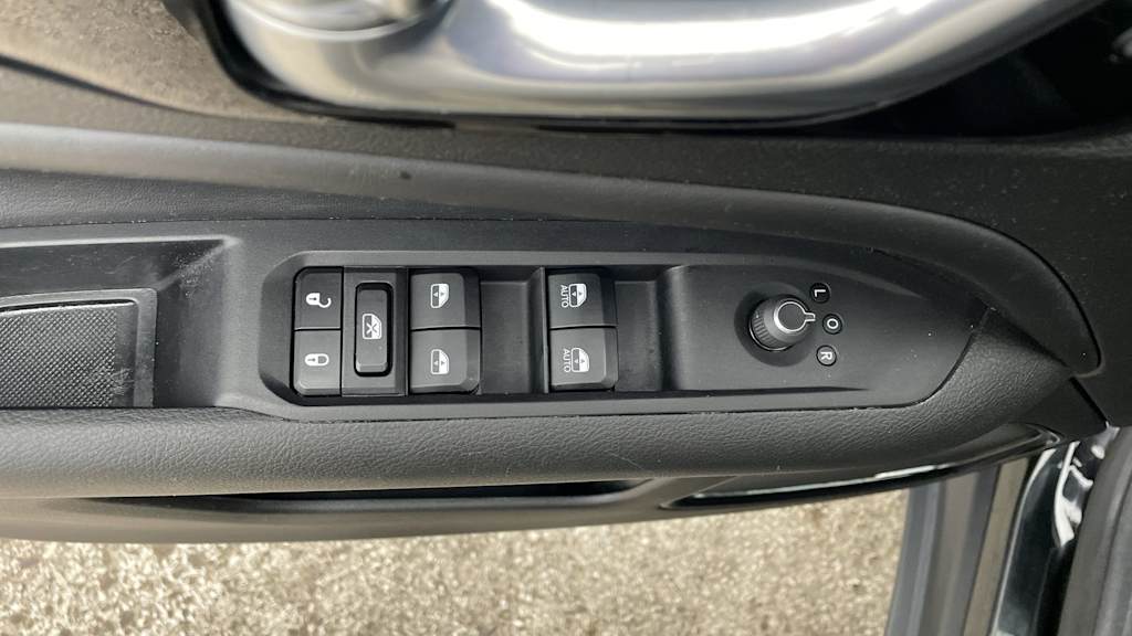 Thumbnail: 2024 Jeep Compass - 22