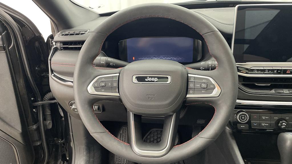 Thumbnail: 2024 Jeep Compass - 9