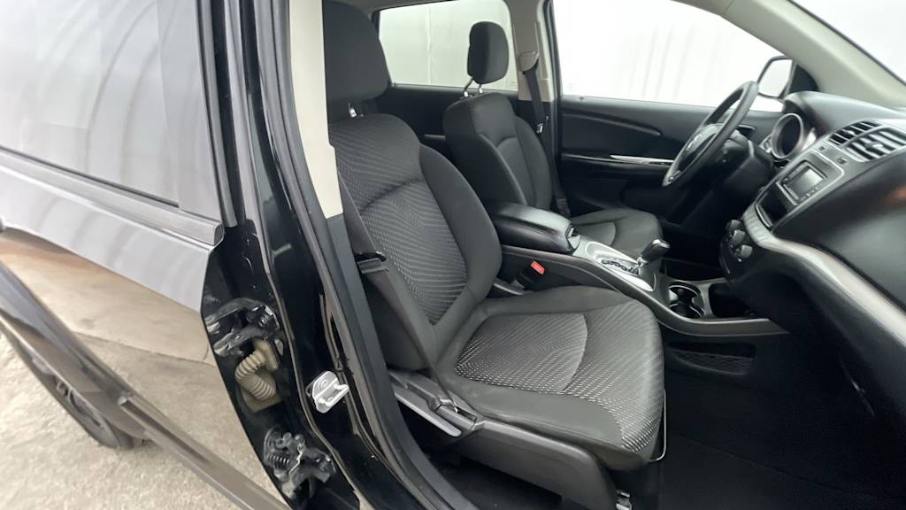 Thumbnail: 2019 Dodge Journey - 24