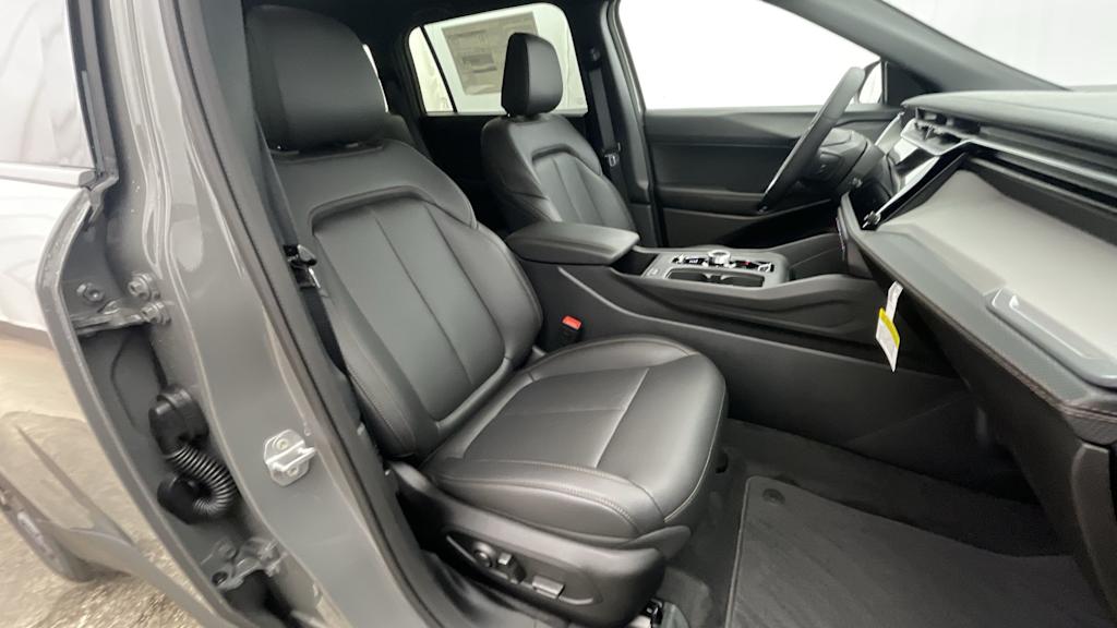 Thumbnail: 2026 Jeep Cherokee - 12