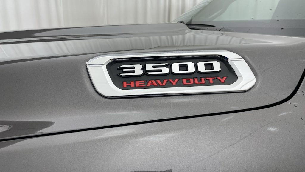Thumbnail: 2026 RAM 3500 - 39