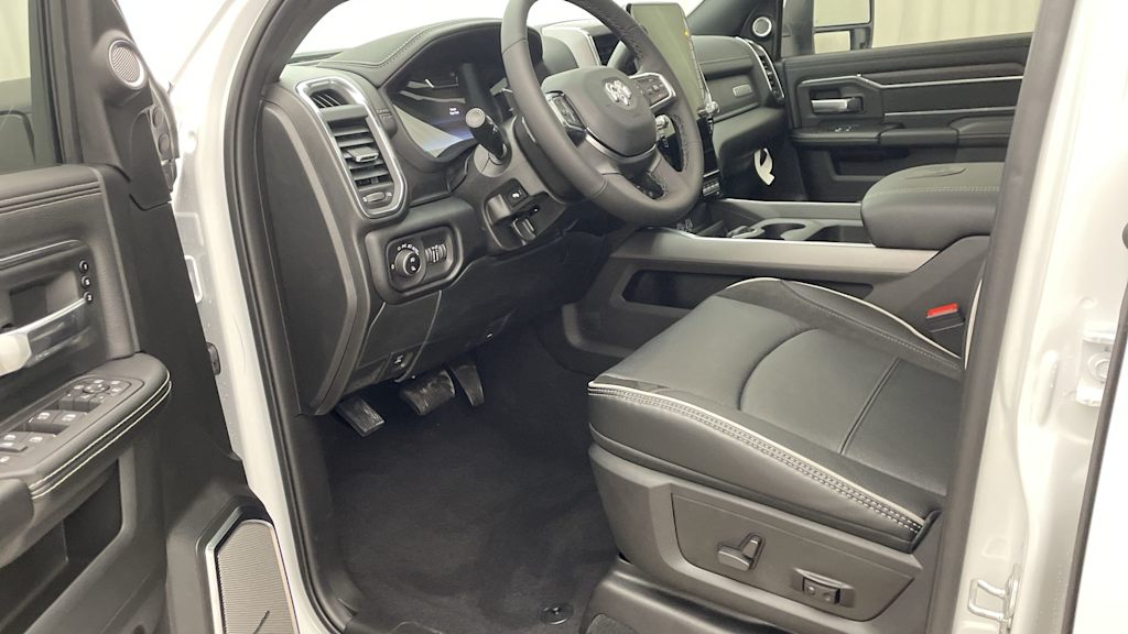 Thumbnail: 2026 RAM 3500 - 10