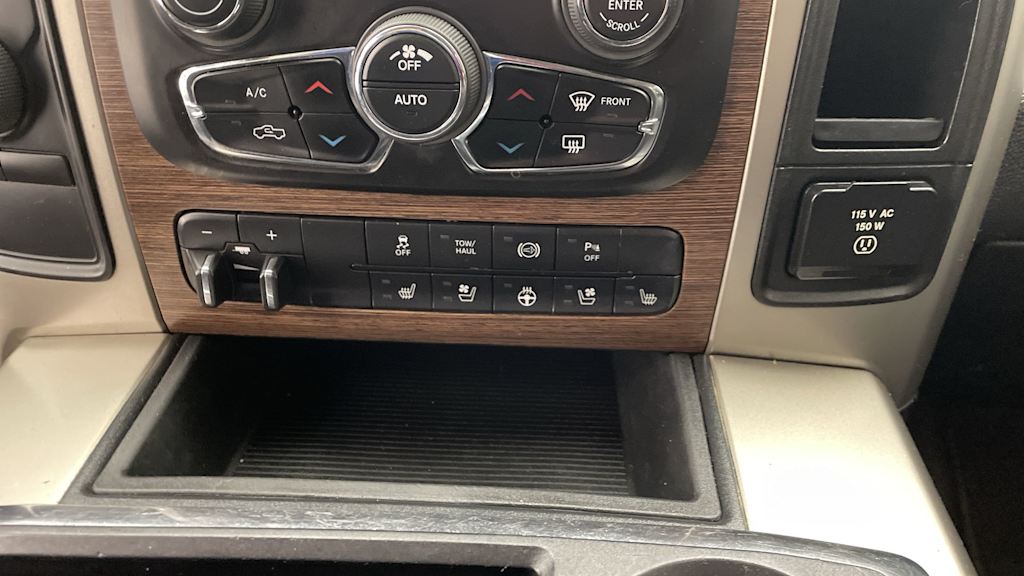 Thumbnail: 2014 RAM 3500 - 30