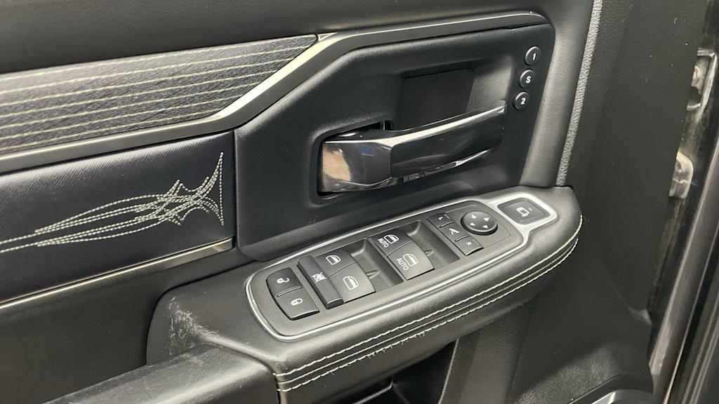 Thumbnail: 2022 RAM 3500 - 19