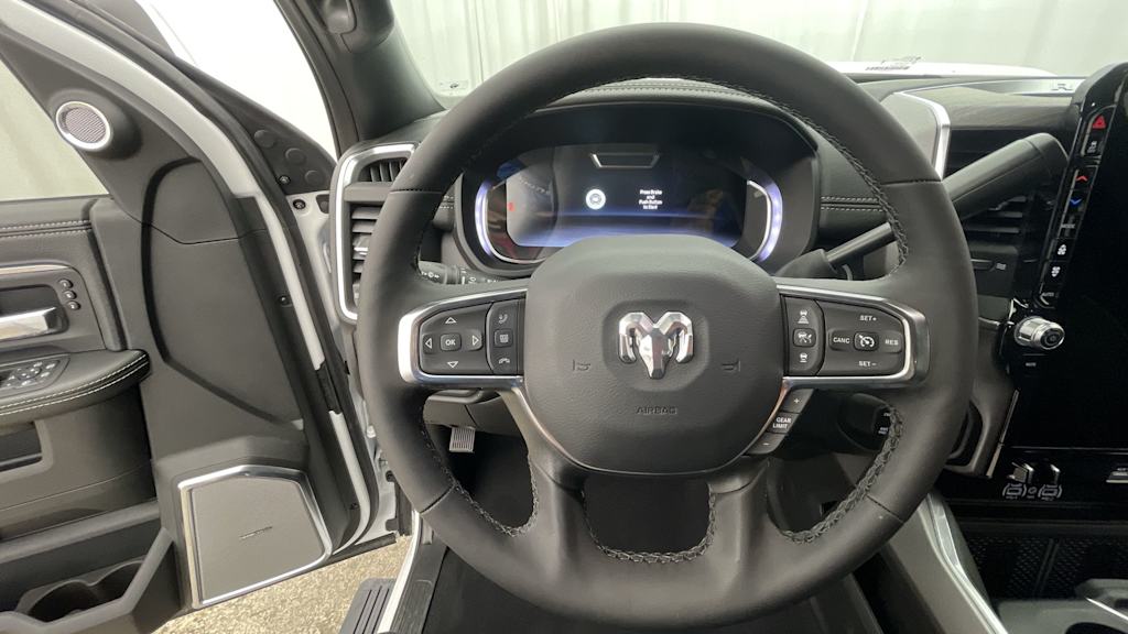 2026 RAM 2500 Laramie - Photo 9