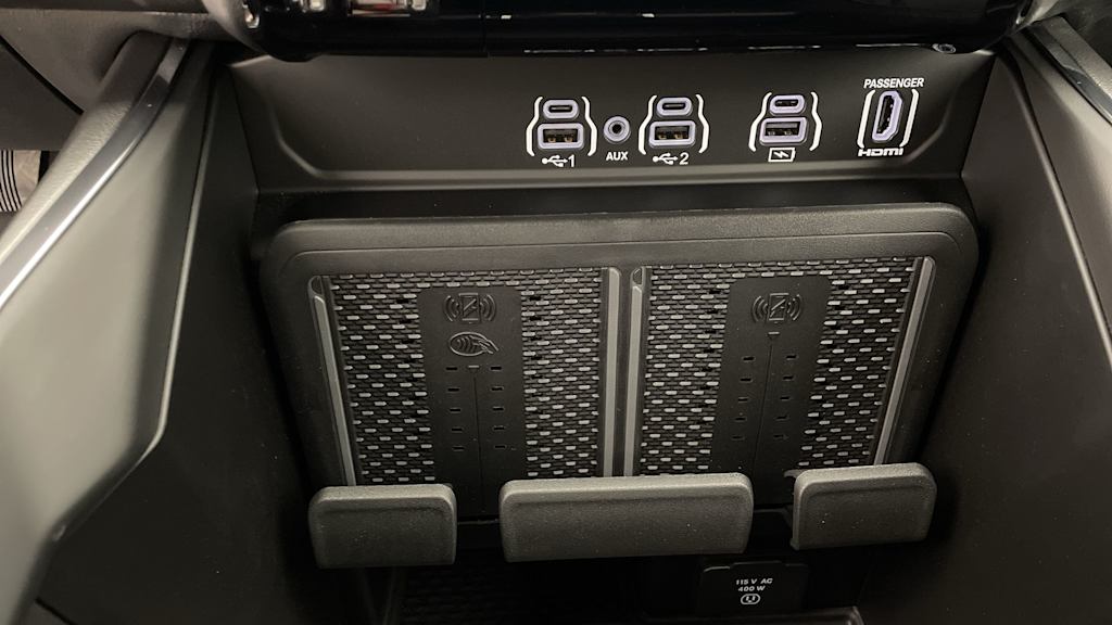 Thumbnail: 2026 RAM 1500 - 18