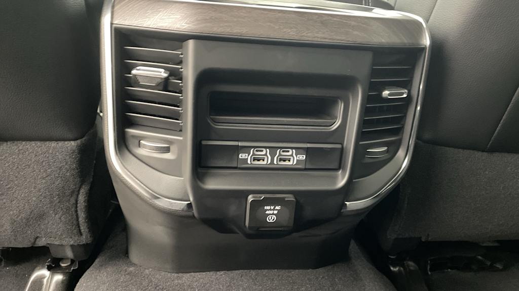 Thumbnail: 2026 RAM 2500 - 33