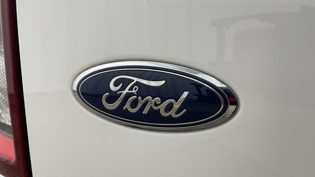 Thumbnail: 2021 Ford Bronco Sport - 6