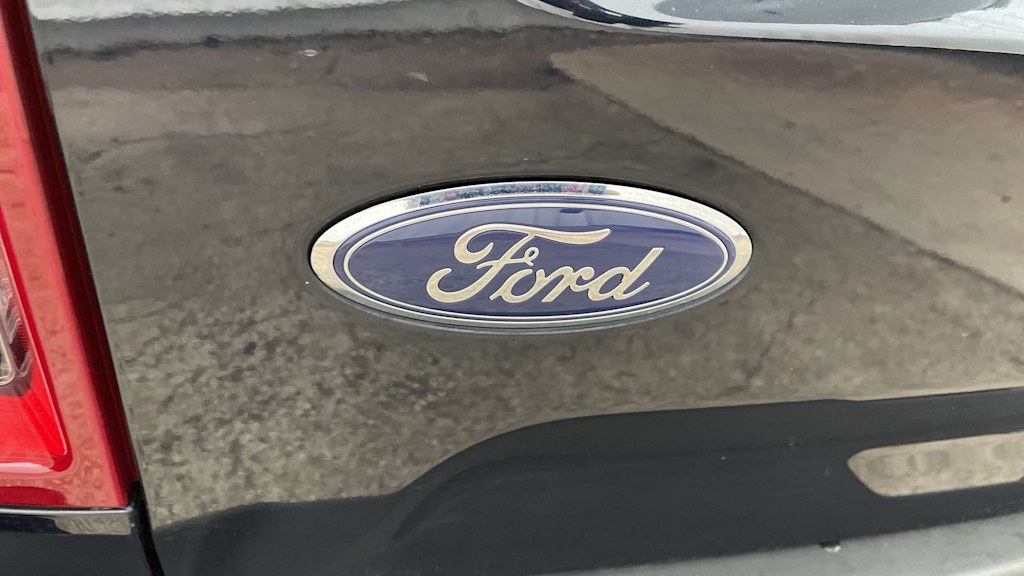 Thumbnail: 2022 Ford Bronco Sport - 6