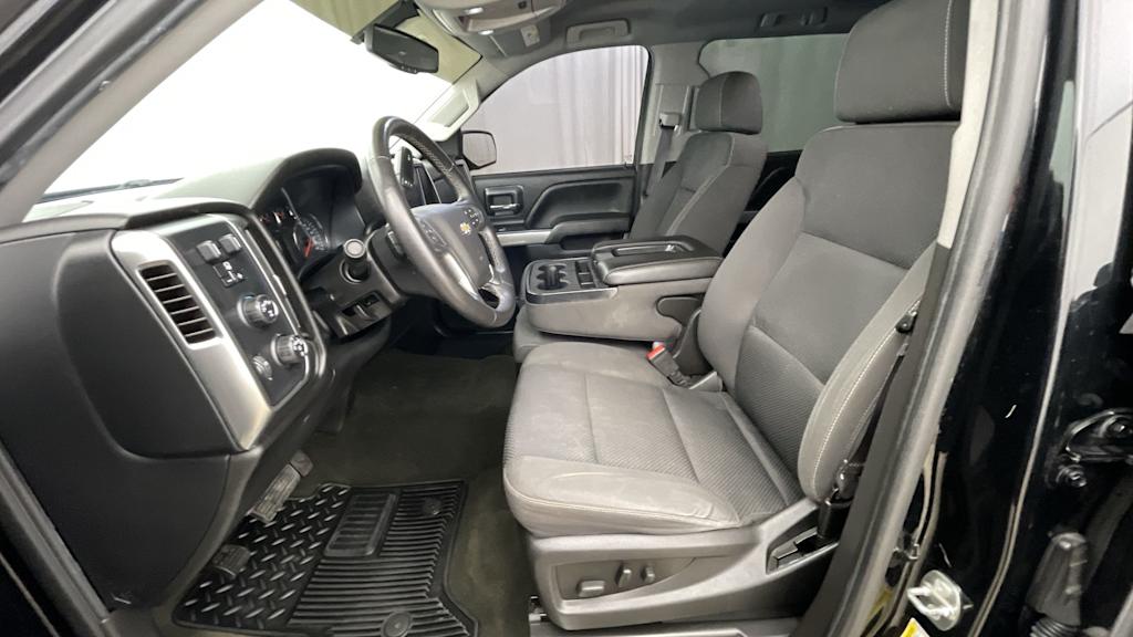 Thumbnail: 2017 Chevrolet Silverado 1500 - 11