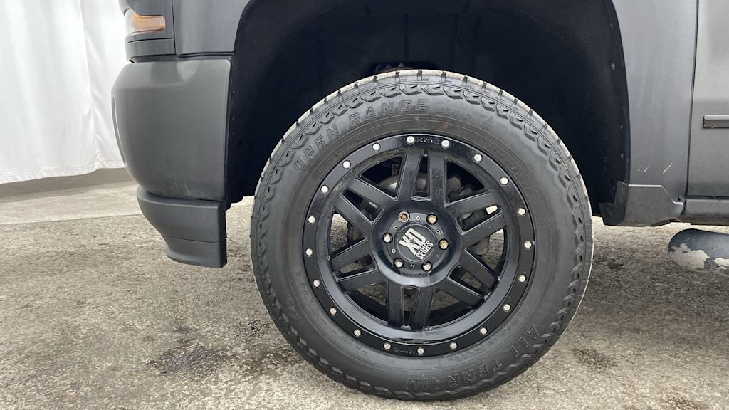 Thumbnail: 2017 Chevrolet Silverado 1500 - 7