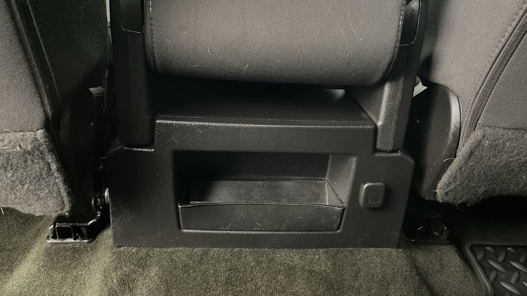 Thumbnail: 2017 Chevrolet Silverado 1500 - 29