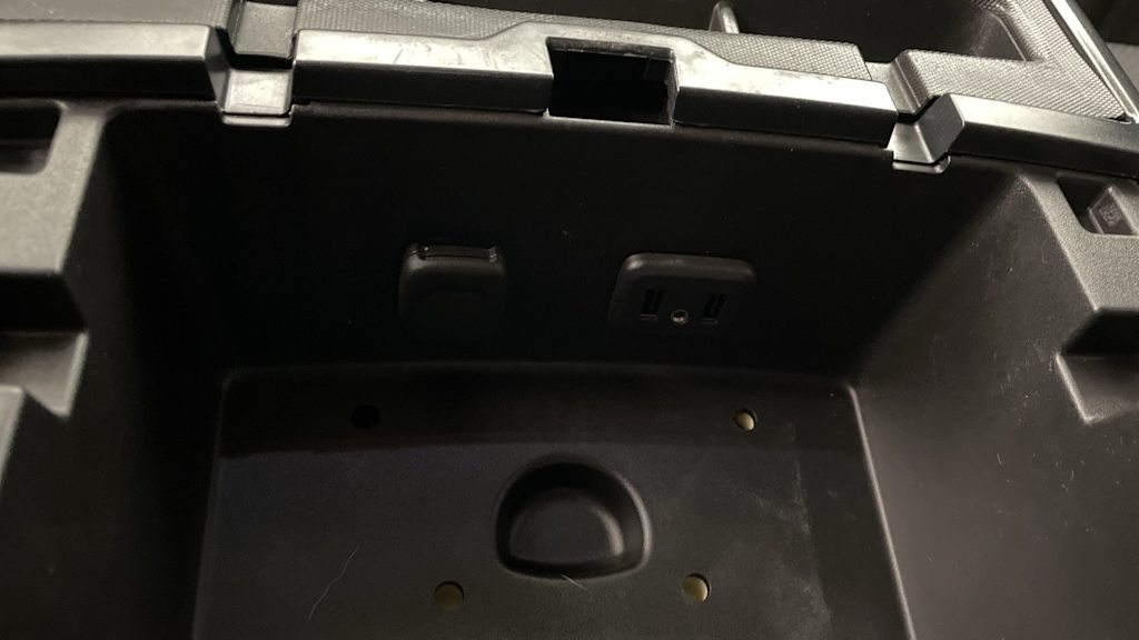 Thumbnail: 2017 Chevrolet Silverado 1500 - 31