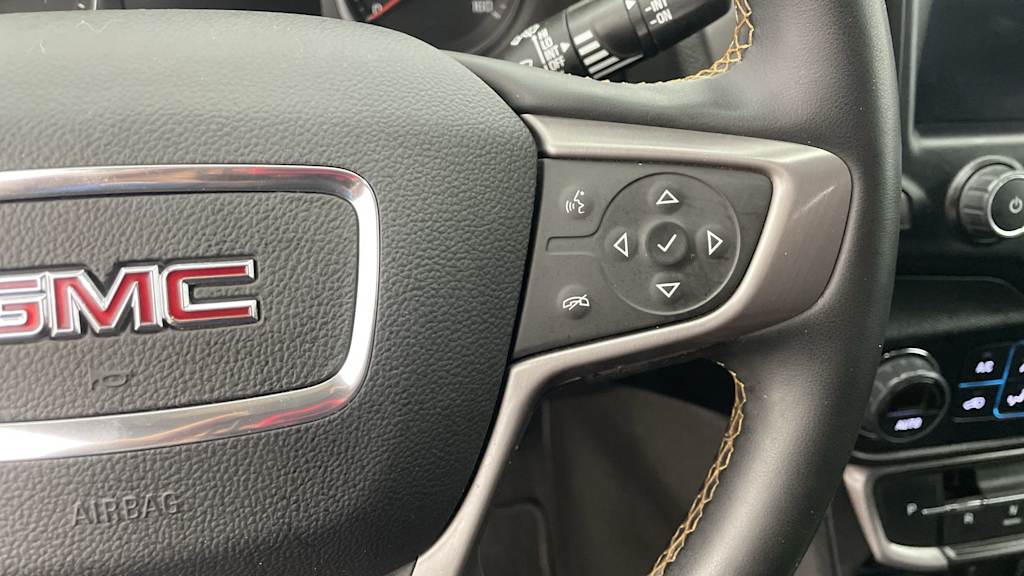 Thumbnail: 2023 GMC Terrain - 25