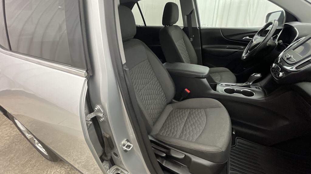 Thumbnail: 2020 Chevrolet Equinox - 22