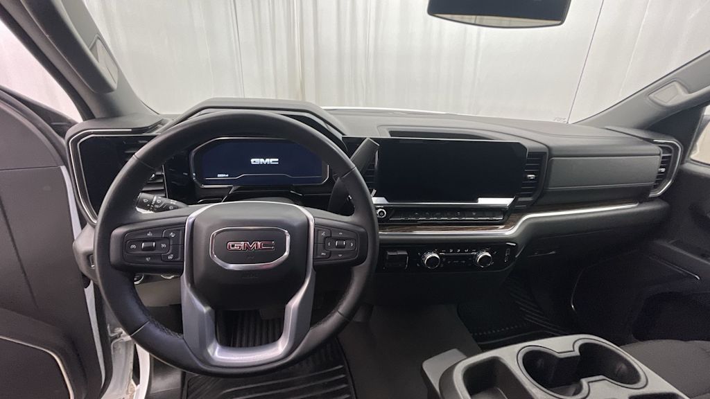 2023 GMC Sierra 1500 Elevation 2