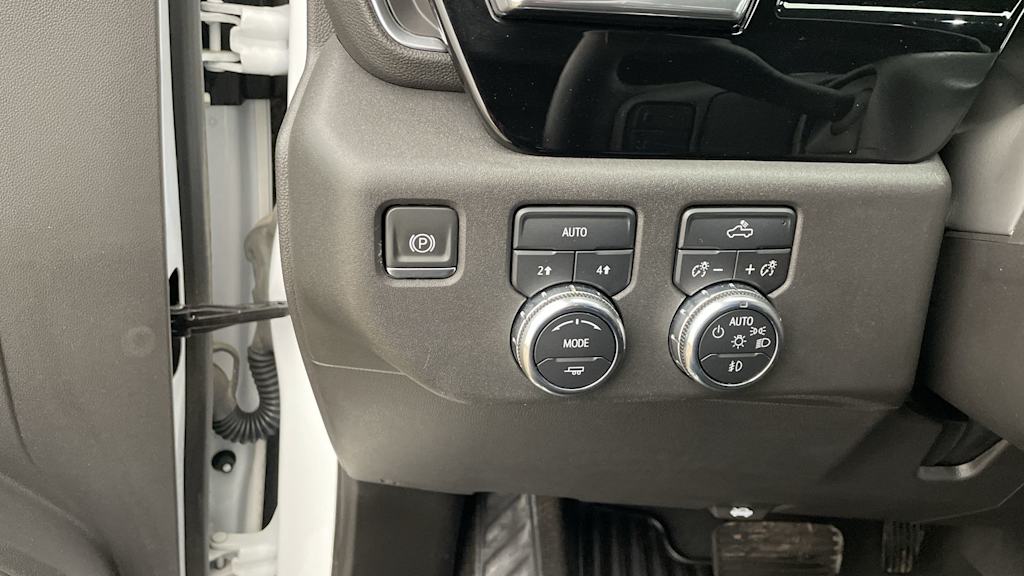 2023 GMC Sierra 1500 Elevation 30