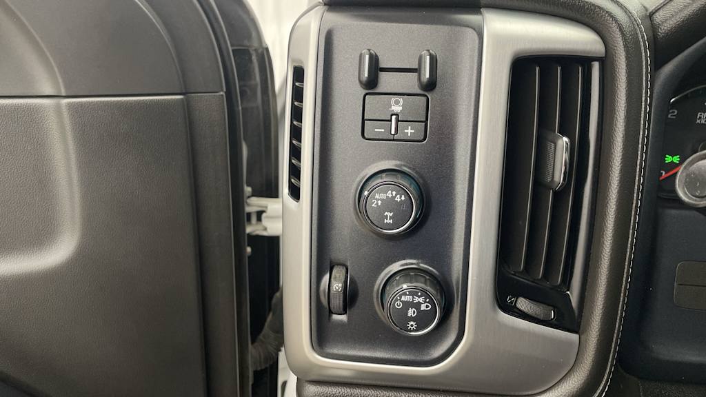 Thumbnail: 2018 GMC Sierra 1500 - 34