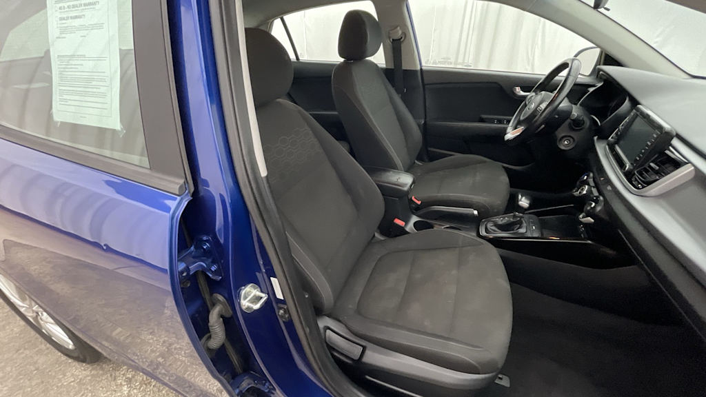 Thumbnail: 2018 Kia Rio - 22