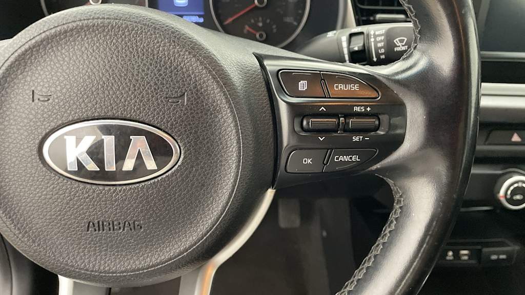 Thumbnail: 2018 Kia Rio - 24