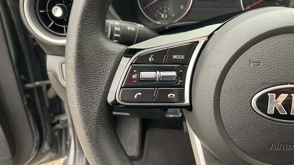Thumbnail: 2021 Kia Forte - 22