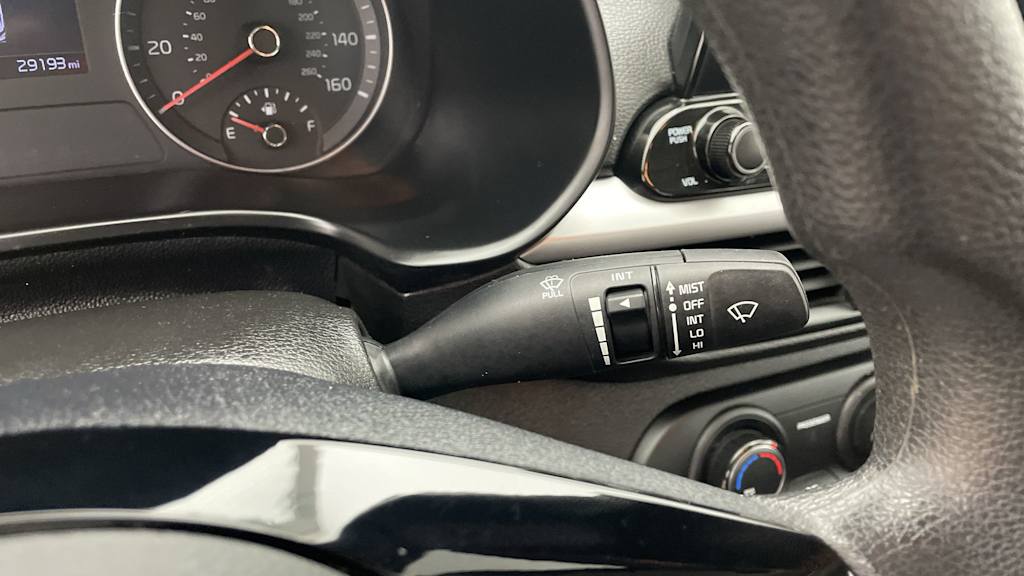 Thumbnail: 2021 Kia Forte - 24