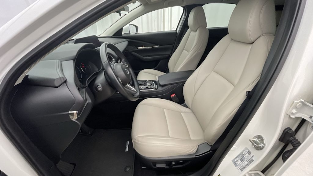 Thumbnail: 2023 Mazda CX-30 - 10