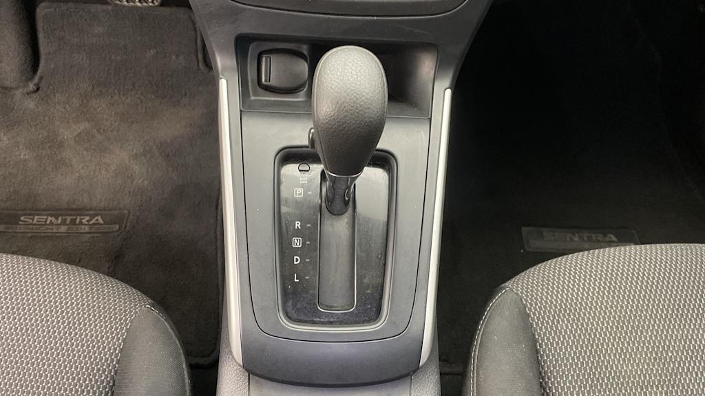 Thumbnail: 2018 Nissan Sentra - 14