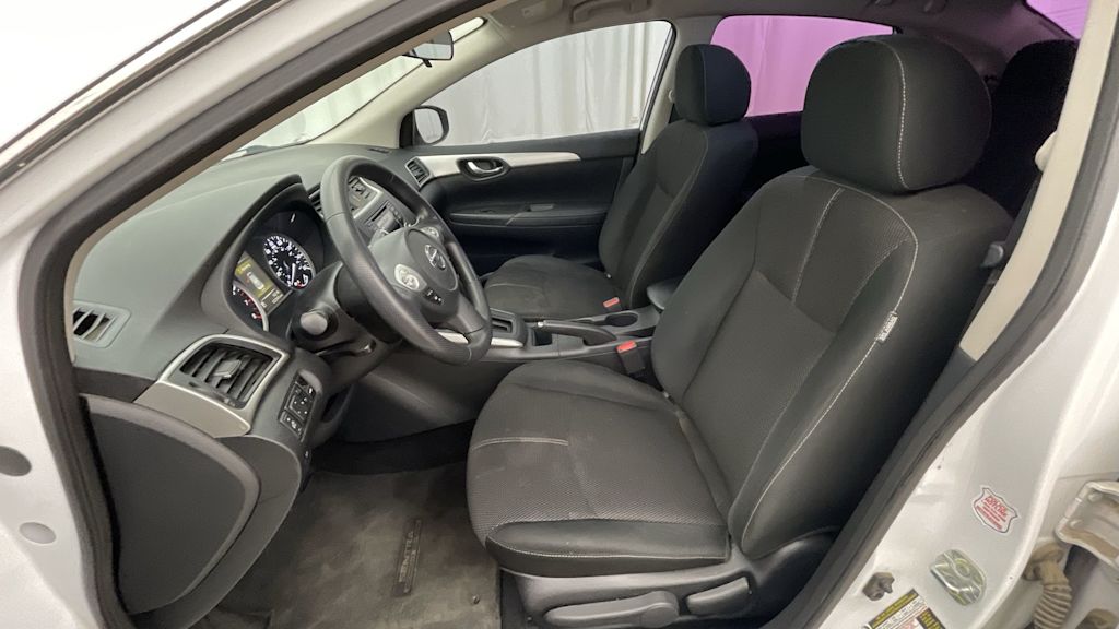 Thumbnail: 2018 Nissan Sentra - 11