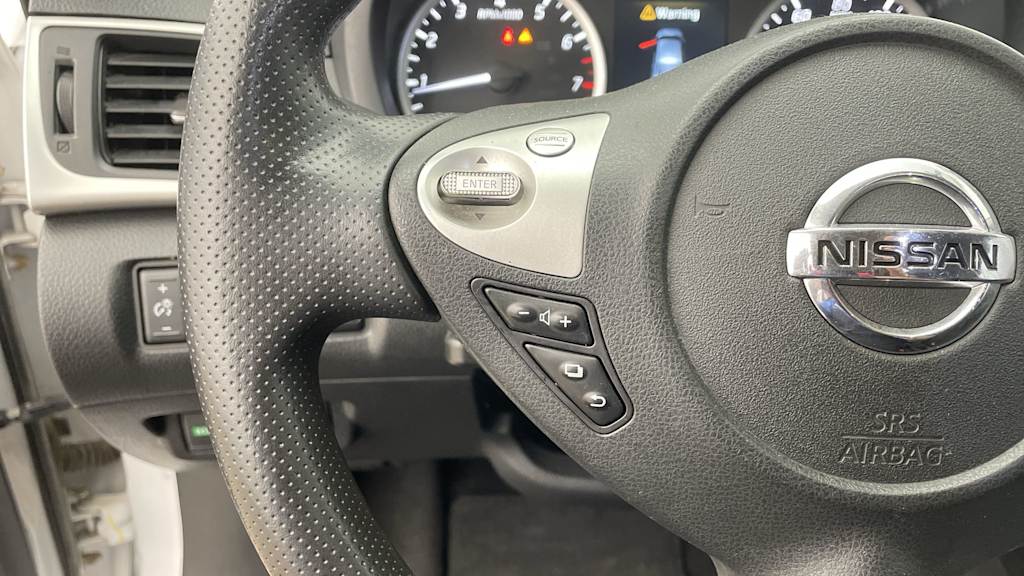 Thumbnail: 2018 Nissan Sentra - 24