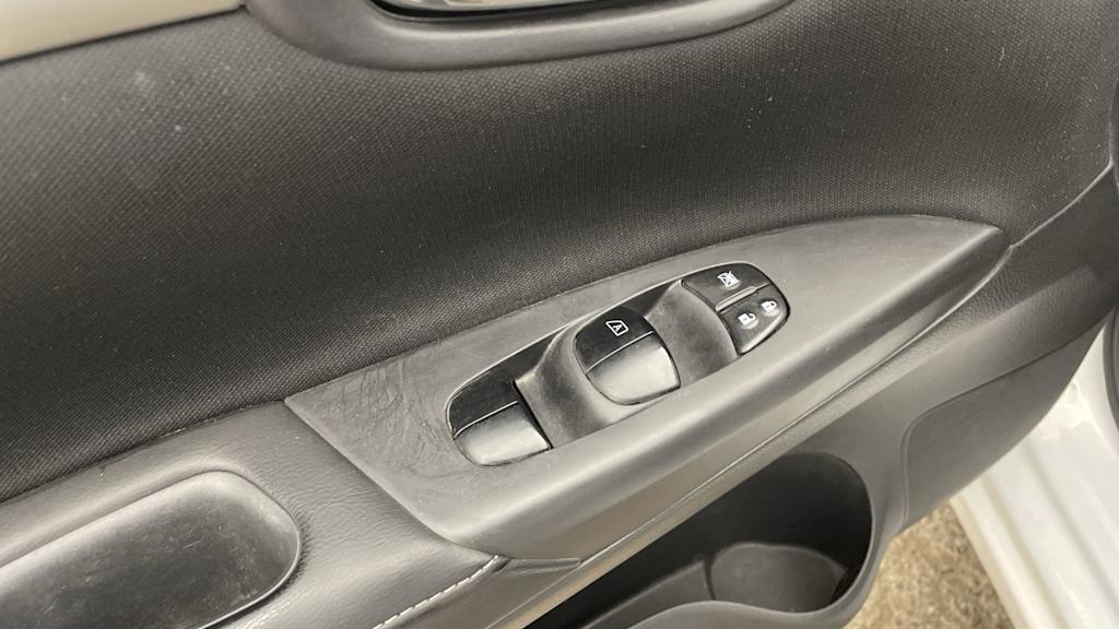 Thumbnail: 2018 Nissan Sentra - 20