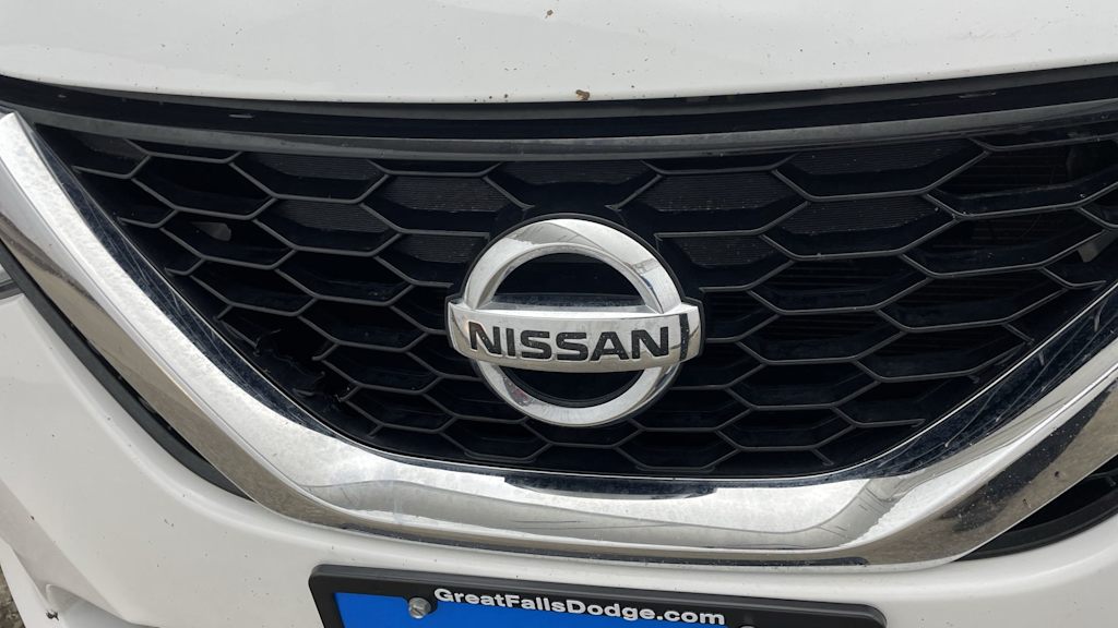 Thumbnail: 2018 Nissan Sentra - 6