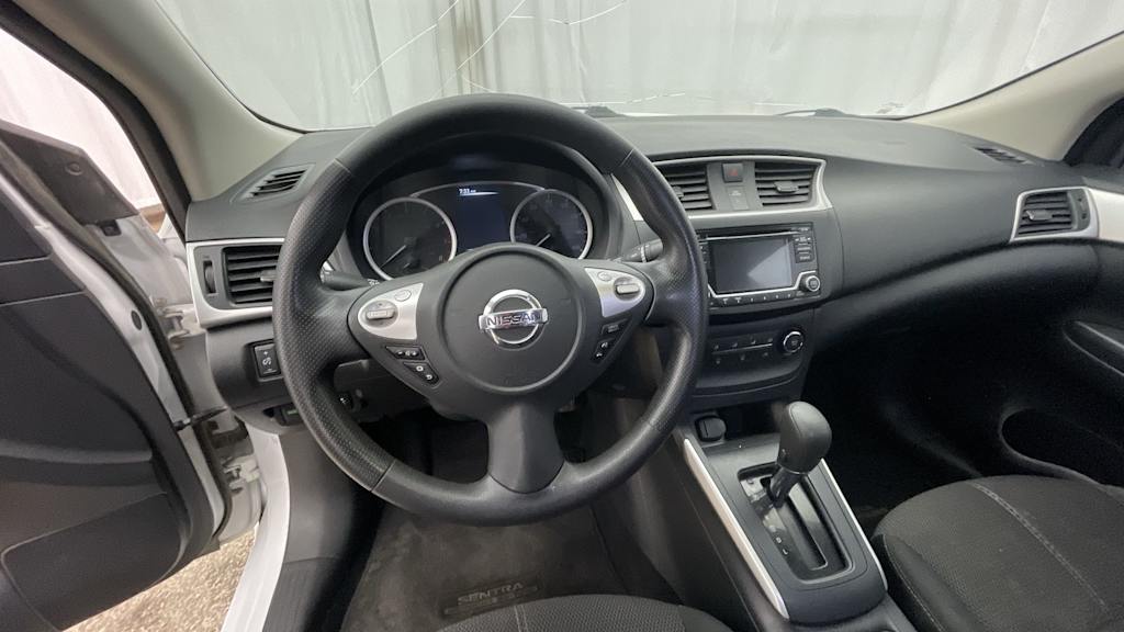 Thumbnail: 2018 Nissan Sentra - 2