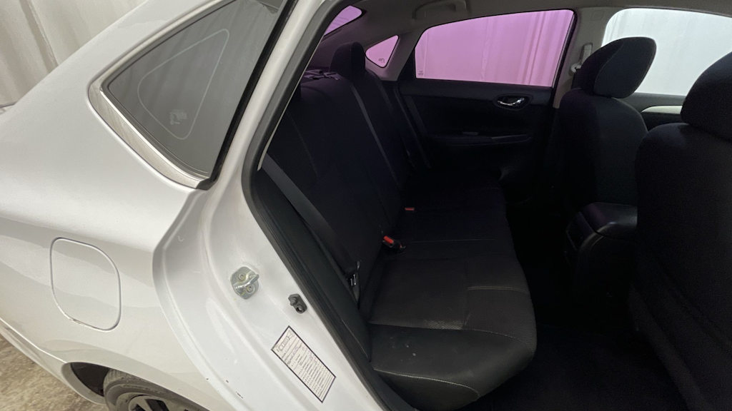 Thumbnail: 2018 Nissan Sentra - 22