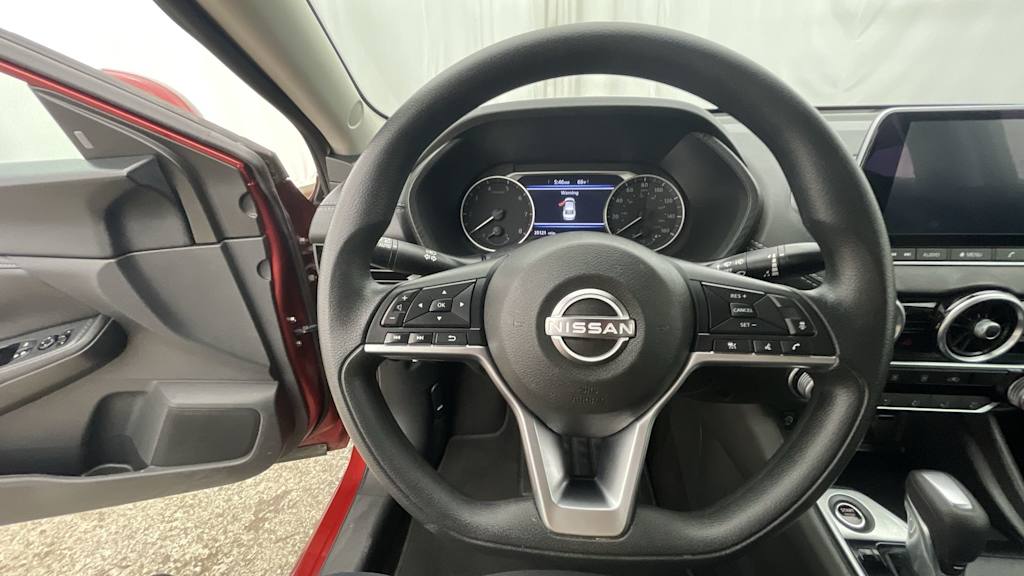 Thumbnail: 2024 Nissan Sentra - 9
