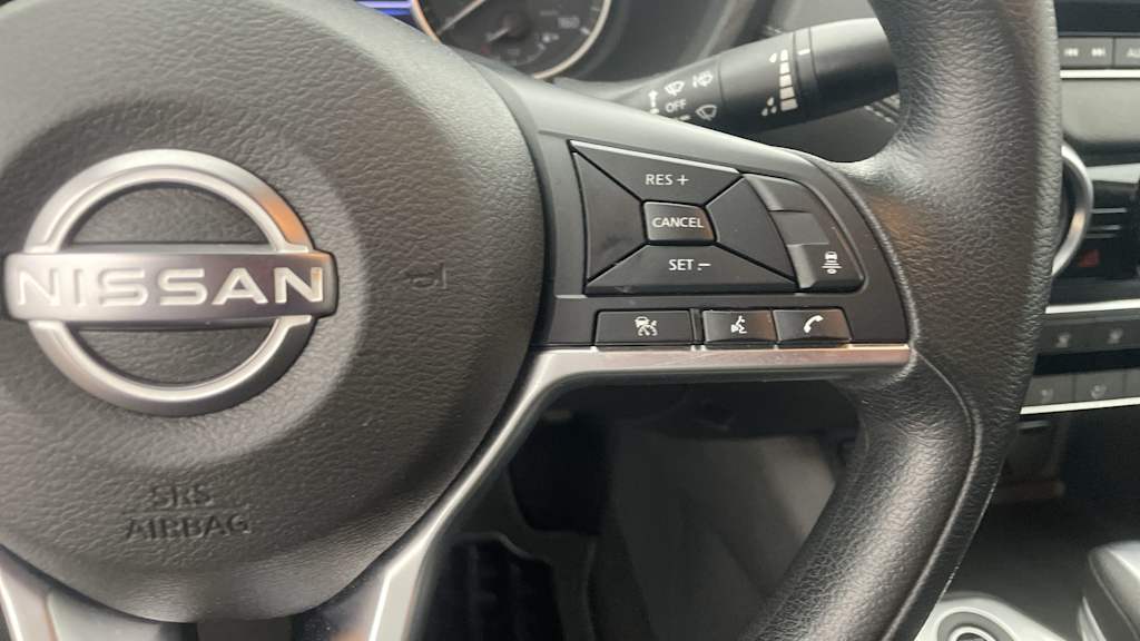 Thumbnail: 2025 Nissan Sentra - 24