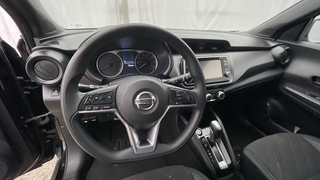 Thumbnail: 2018 Nissan Kicks - 2