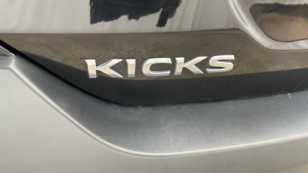 Thumbnail: 2018 Nissan Kicks - 35