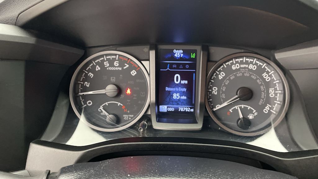 Thumbnail: 2021 Toyota Tacoma - 15