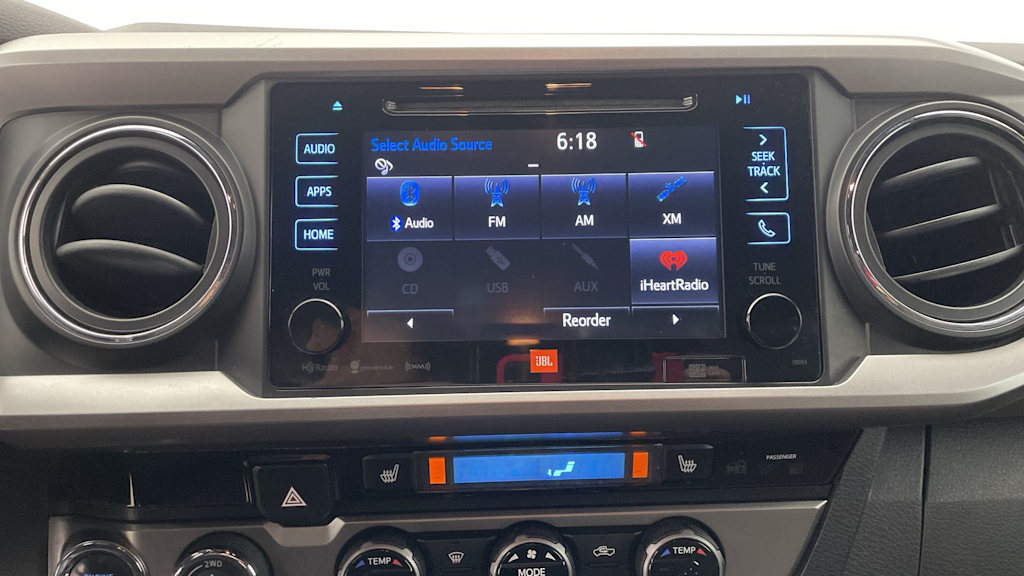 Thumbnail: 2016 Toyota Tacoma - 29