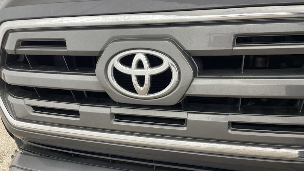 Thumbnail: 2016 Toyota Tacoma - 41