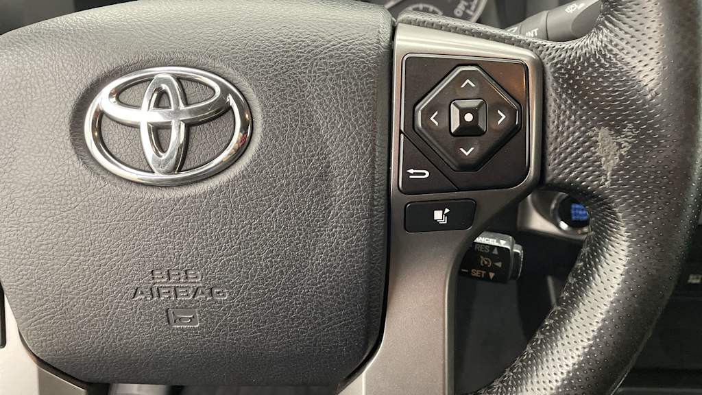 Thumbnail: 2016 Toyota Tacoma - 26