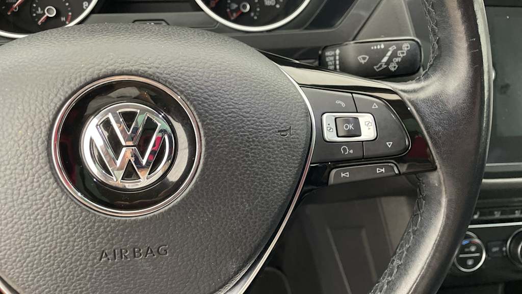 Thumbnail: 2018 Volkswagen Tiguan - 28