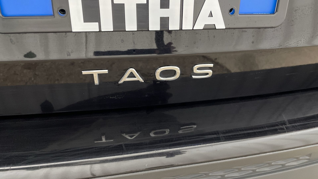 Thumbnail: 2024 Volkswagen Taos - 38