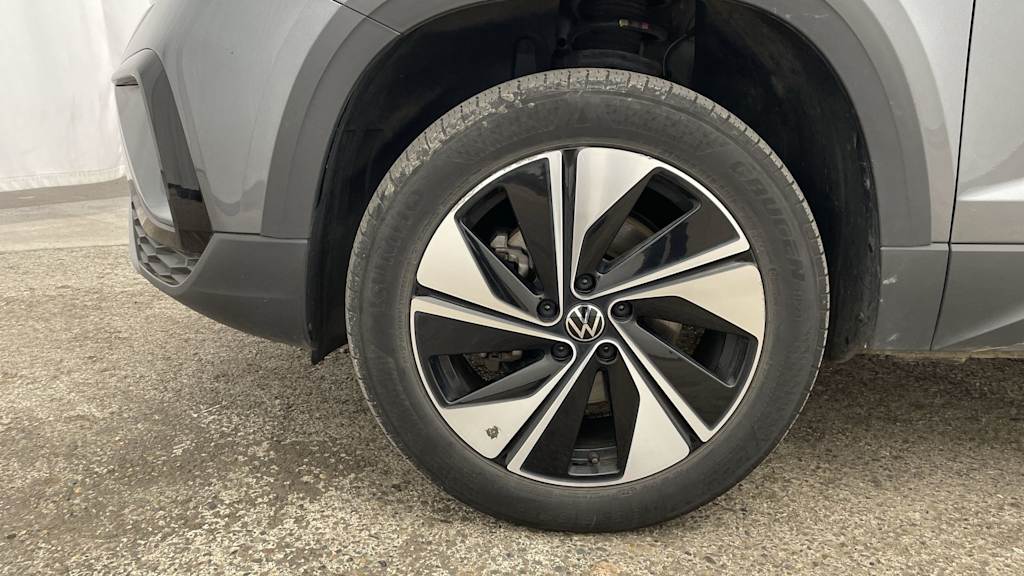 Thumbnail: 2024 Volkswagen Taos - 7