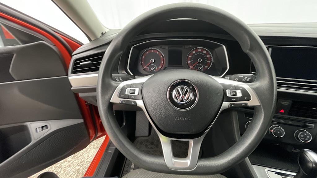 Thumbnail: 2019 Volkswagen Jetta - 9
