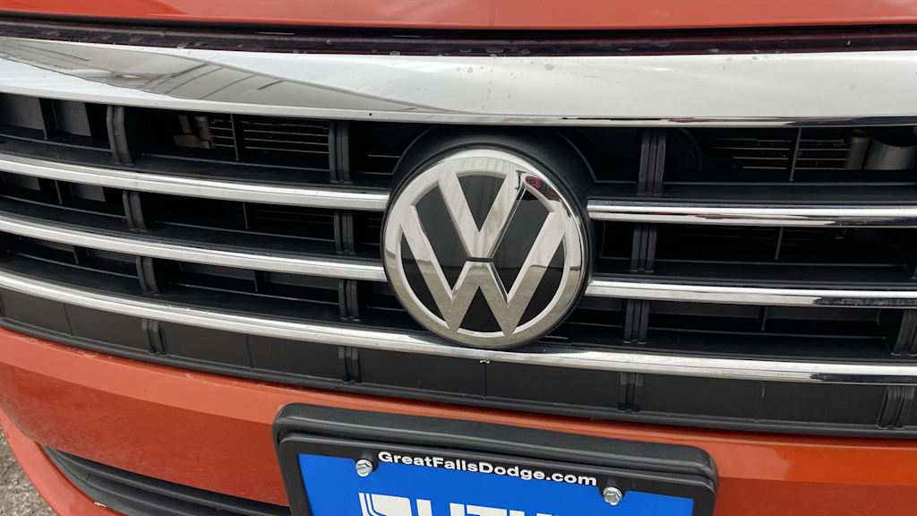 Thumbnail: 2019 Volkswagen Jetta - 6